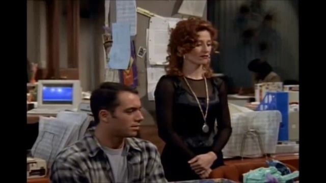 NewsRadio - Catherine's Present смотреть онлайн