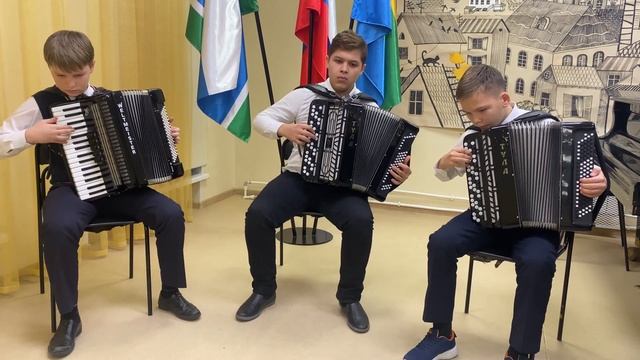 Мама, мамочка, мамуля... смотреть онлайн