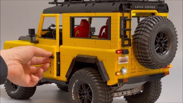 LEGO TECHNIC LAND-ROVR DEFENDER90 4x4 1/8 MOC смотреть онлайн