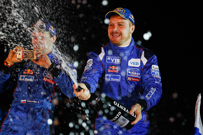 «КАМАЗ-мастер» на ралли «Дакар 2018». 20 января – Победа! смотреть онлайн