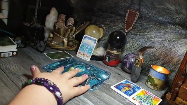 Важная говорилка+ ГАДАНИЕ Если друг оказался вдруг и не друг и не враг,а так! (Оракул полной луны) смотреть онлайн