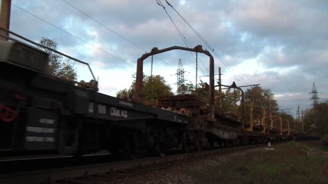 2ТЭ10У-0460 с хозяйственным поездом (ПМС-41) смотреть онлайн