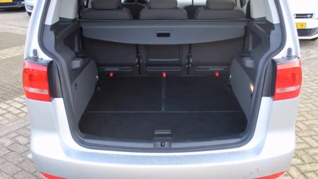 Volkswagen Touran 1.2 TSI 105pk Comfortline 7-Persoons смотреть онлайн