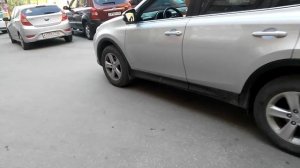 Toyota RAV4 щелчок