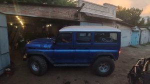 УАЗ 3153 Зубр M57(первые метры)