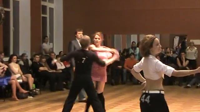 Зимний Кубок СПб по хастлу 2011. J'n'J Impro Open смотреть онлайн