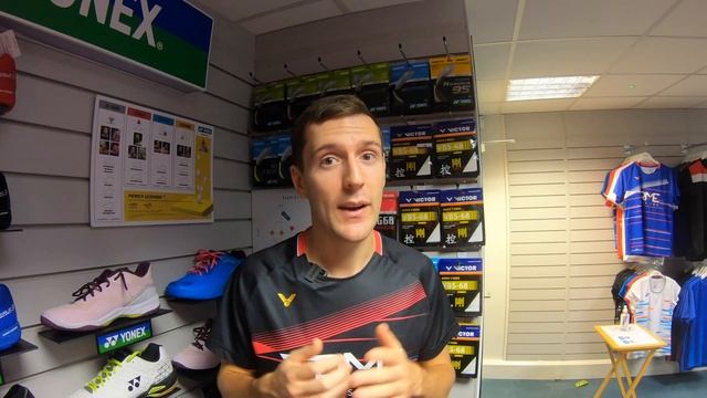 5 Things EVERY Badminton Player MUST Own! смотреть онлайн