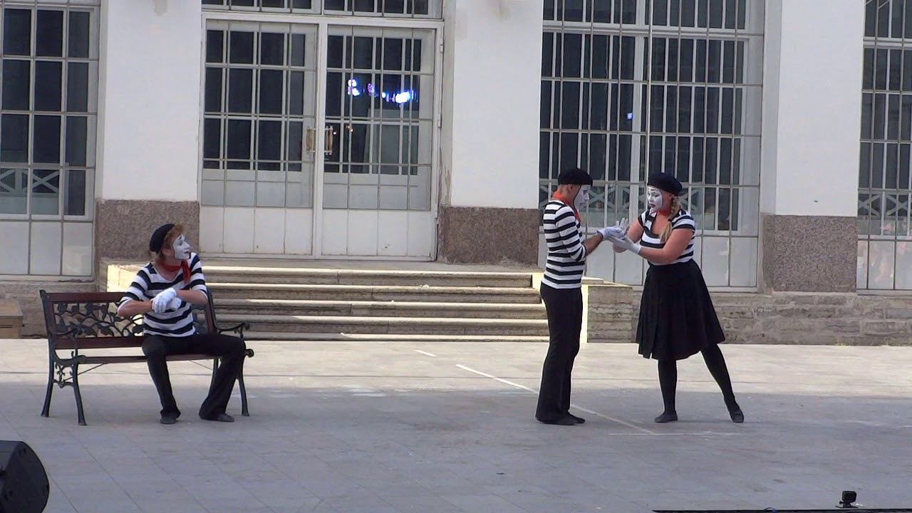 Театр пантомимы СоТворение. VIII Международный фестиваль уличных театров «Елагин парк» смотреть онлайн