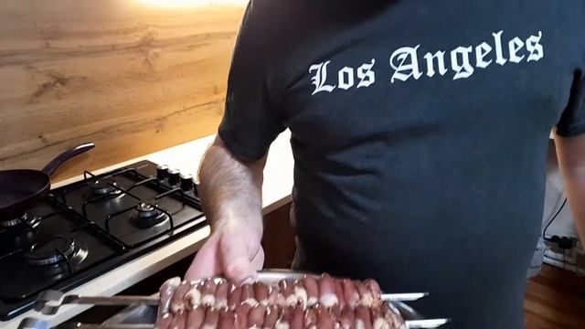 Куриные сердечки в соевом соусе с медом на мангале смотреть онлайн