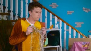 УНИКАЛЬНЫЕ ИЗДЕЛИЯ ИЗ КАРТОНА | Самодельный автомат для конфет! Хитрости утилизации от 123GO! SCHOO