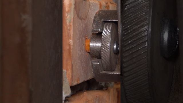 Провели испытания самого популярного крепежа в 3-х видах кирпича смотреть онлайн