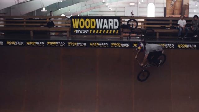 FIND YOUR GO with Epic Air Elite True Wireless Sport Earbuds by JLab Audio смотреть онлайн