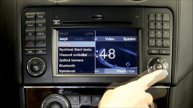 AUTÁSLOVENSKY.sk - Mercedes Benz NTG 2.5 Mluví A Píše česky