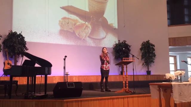 Диана Дудник, Бог Великий и Святой смотреть онлайн