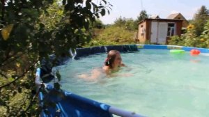 Я на даче купаюсь в  бассейне часть 2