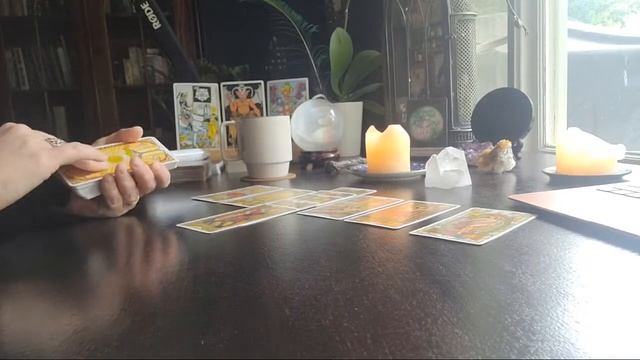LIVE TAROT READINGS смотреть онлайн