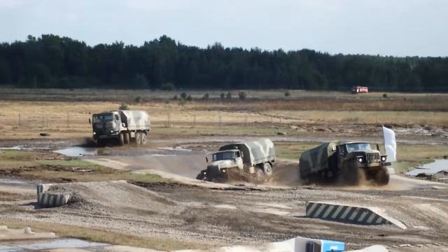 Российская военная техника в условиях,приближеных к реальным смотреть онлайн