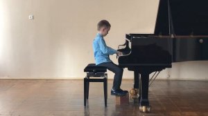 П.Берлин «Марширующие поросята». Исп. Гусев Тимур.