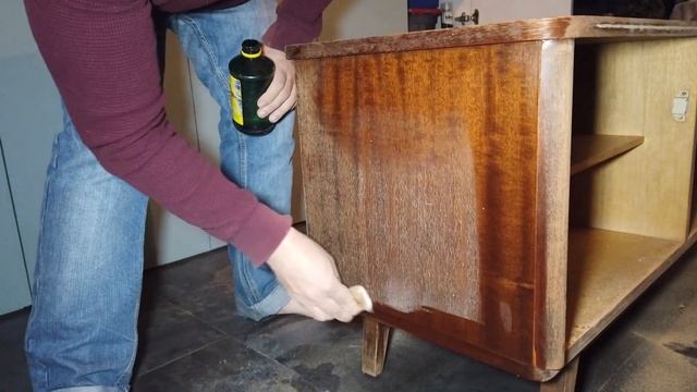 Из трюмо в тумбу под телевизор// Реставрация советской мебели смотреть онлайн