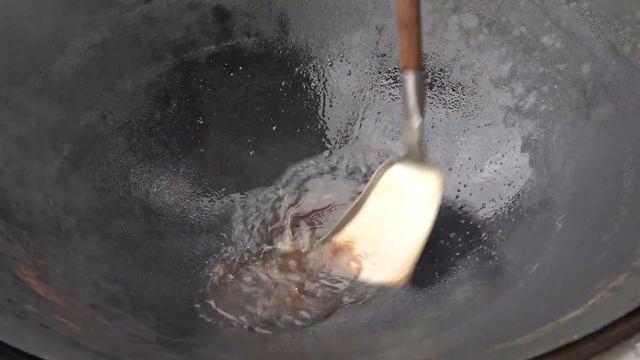 【农村四哥】农村四哥家各项工作有序进行，王四炒8斤肥肠，让大家一次吃过瘾 смотреть онлайн