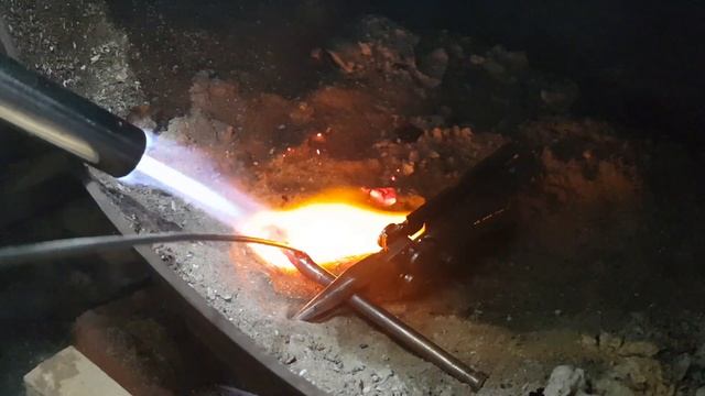 ПРИПОЙ П-14 и Китайская горелка. Пайка меди с латунным нипелем . смотреть онлайн