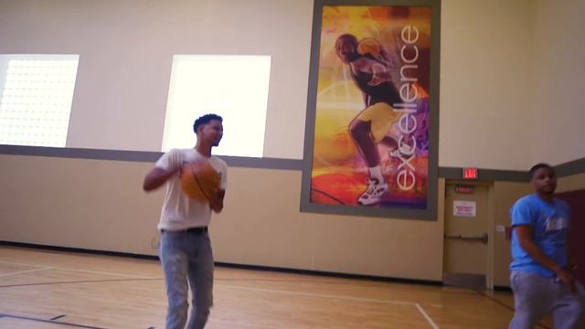 2019 NBA 2K League Draft Hopefuls: BearDaBEAST23 смотреть онлайн