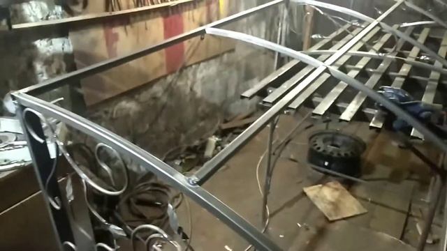 козырек с элементами холодной ковки. смотреть онлайн