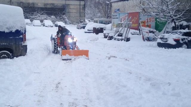 СНЕГОУБОРОЧНЫЙ ОТВАЛ смотреть онлайн
