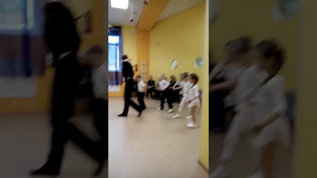 Дети на паркете смотреть онлайн