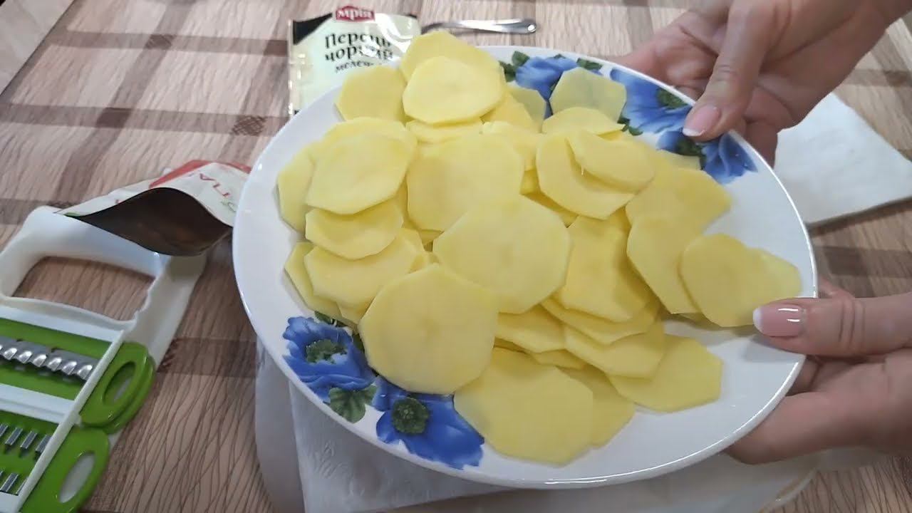 Делаем домашние чипсы за 5 минут - Homemade Potato Chips смотреть онлайн