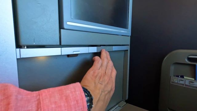 British Airways Boeing 787-9 Business Class 2022 | Sydney to Singapore Fly Experience смотреть онлайн