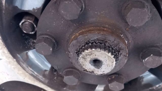 Mitsubishi Pajero вибрация во время движения смотреть онлайн