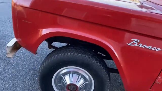 1966 FORD BRONCO CONVERTIBLE SURVIVOR BARN FIND смотреть онлайн