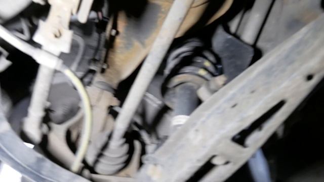 Subaru Outback 2015 2,0 дизель вид с низу и под капотом смотреть онлайн