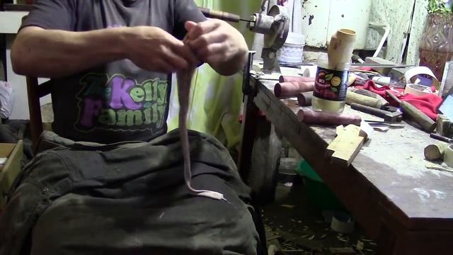 .ножны из бычьих и коровских хвостов.https://vk.com/dimitry68 смотреть онлайн