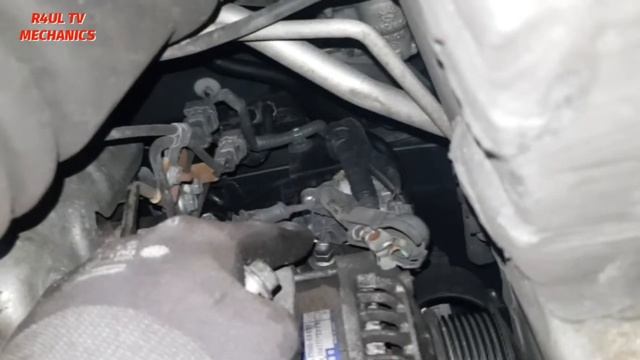 2011 TOYOTA AVENSIS ALTERNATOR REPLACEMENT смотреть онлайн