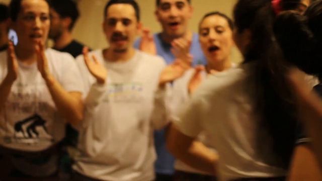 Academia de Capoeira Cordão De Ouro , Samba Roda. смотреть онлайн