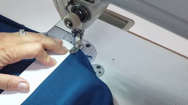 Как сделать ровную отделочную строчку гульфика на трикотаже смотреть онлайн