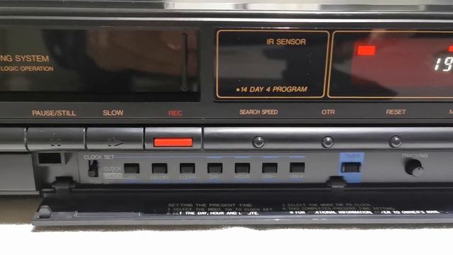 VHS AudioTon VCR33/32 (OEM Daewoo) смотреть онлайн