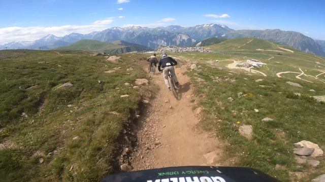 Megavalanche Qualification Run P12 2023 смотреть онлайн