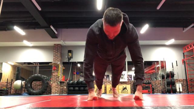 kyokushin karate Old school , как укрепить кисть смотреть онлайн