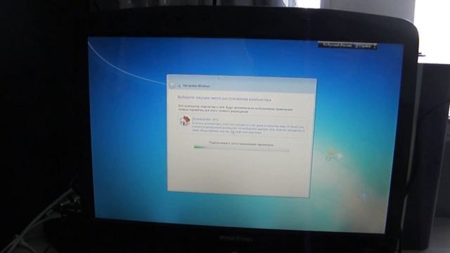 Нашёл в деревне старый ноутбук на Windows Vista - Ставлю на него Windows 7 смотреть онлайн