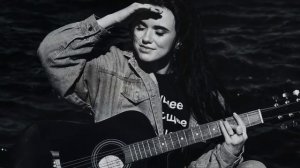 Инна Вальтер - С ним на дно