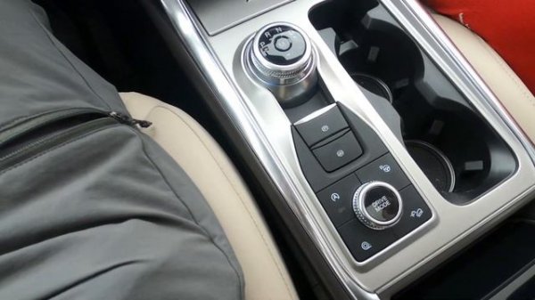 2020 Ford Explorer Platinum Review | Fighting for Ford's Future