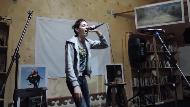 Филипп Войс — Районы-кварталы (Звери cover) смотреть онлайн