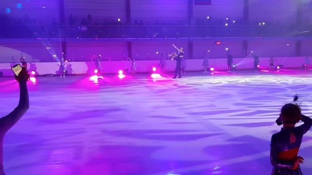 Шоу олимпийских чемпионов в Благовещенске смотреть онлайн