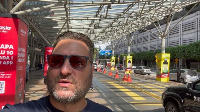 Best Shopping Malls in KL смотреть онлайн