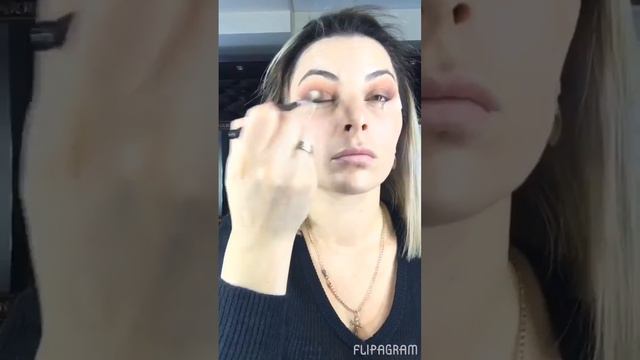 Быстрый быстрый макияж, с очень легким тоном!!! смотреть онлайн