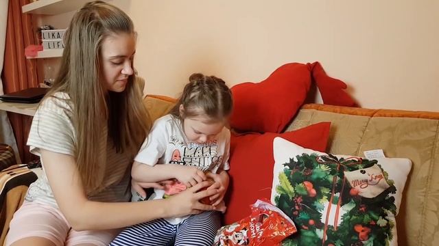 Скрытая Камера / Что Подарил Дедушка Мороз Распаковка! Новогодняя Причёска