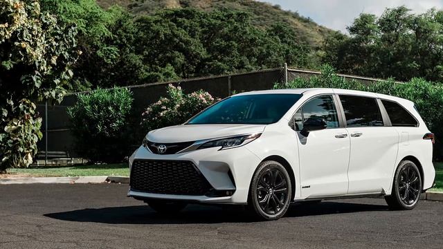 9 SHOCKING Things You (PROBABLY) Don't Know About Toyota Sienna!